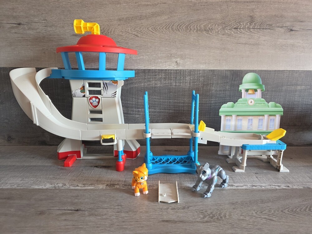 Paw Patrol Cat Pack Adventure Bay Action Figure Playset g41